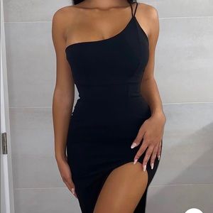 Classy black midi dress